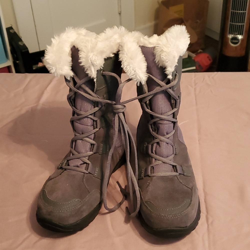 Columbia Ice Maiden II silver grey snow boots, women 6